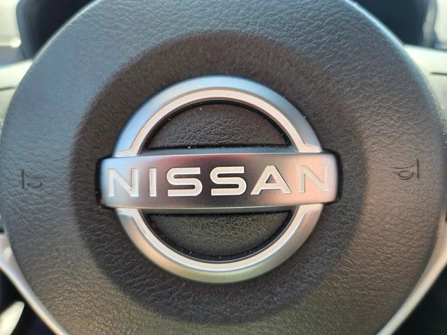 Used 2025 Black Nissan 2.5 SV image 31