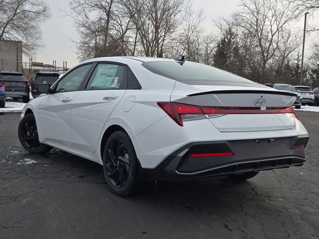New 2026 White Hyundai SEL Sport image 14