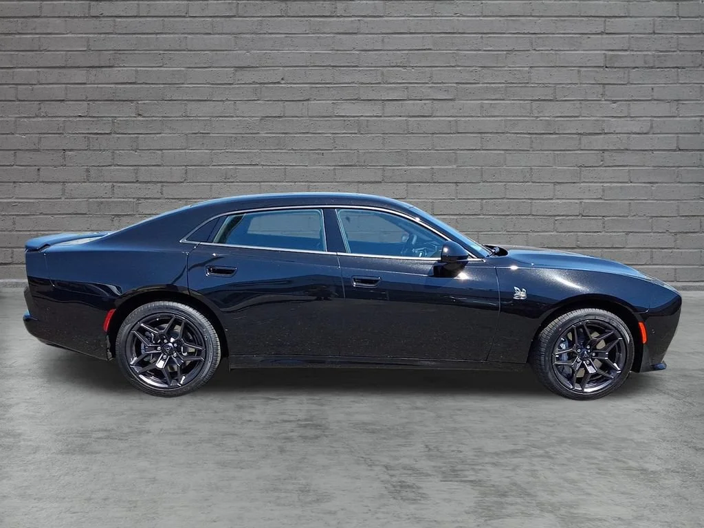New 2026 Diamond Black Crystal Pearlcoat Dodge Scat Pack Plus image 9
