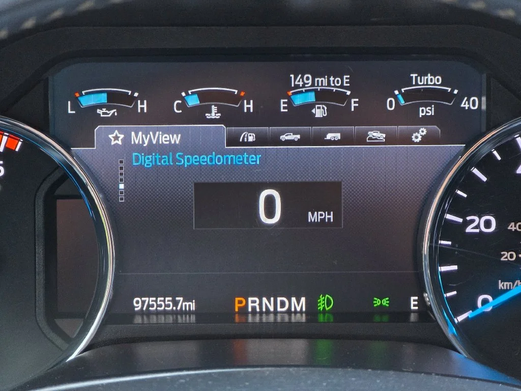 Used 2021 White Ford Lariat image 32