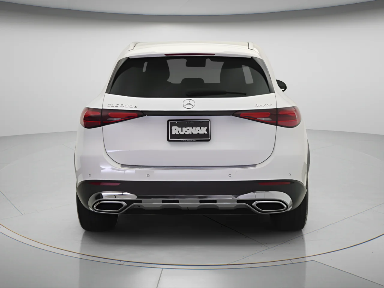 Used 2025 White Mercedes-Benz 350e 4MATIC® Plug in Hybrid image 5