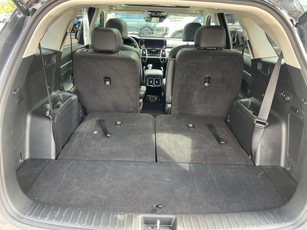 Used 2023 Gravity Grey Kia SX image 21