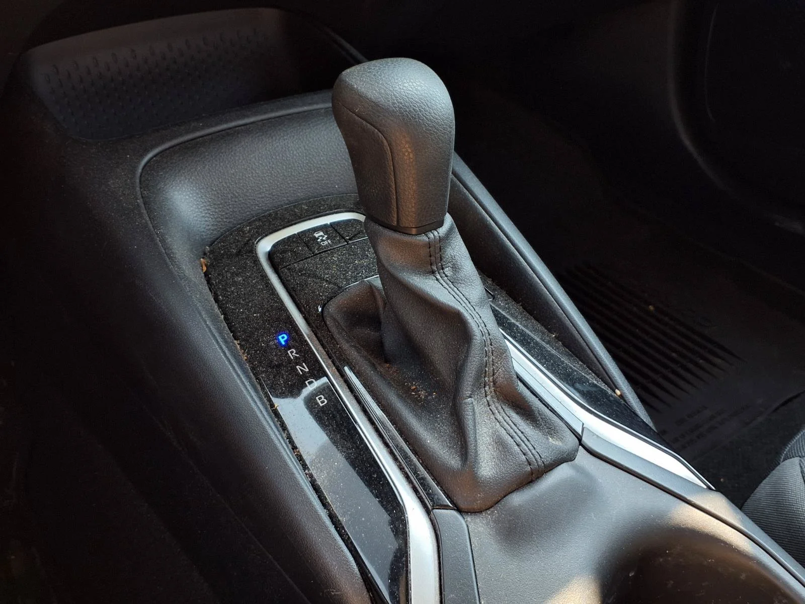 Certified Used 2024 Midnight Black Metallic Toyota LE image 13