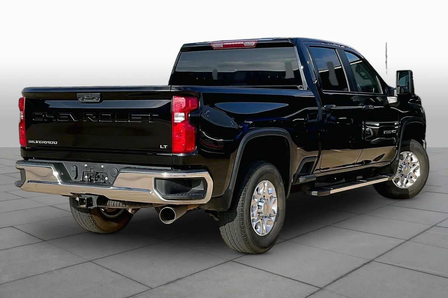 Used 2024 Black Chevrolet LT image 14