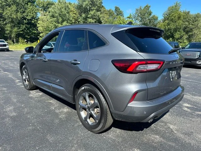 Used 2023 Gray Ford ST-Line image 6