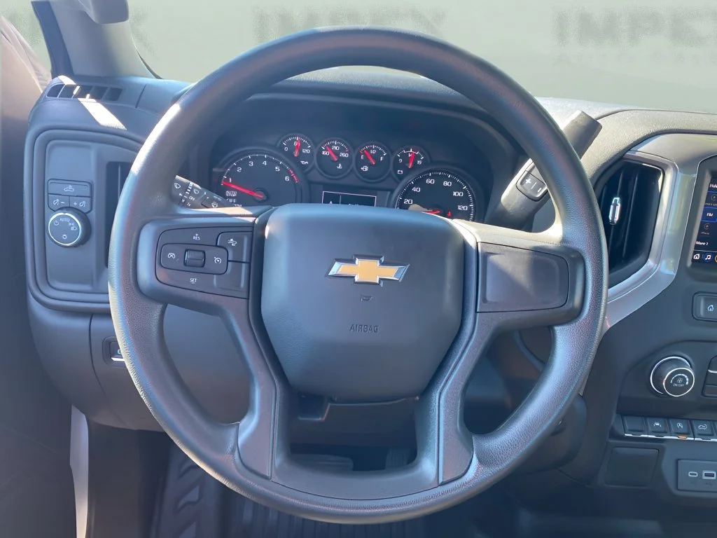 Used 2025 Summit White Chevrolet WT image 12
