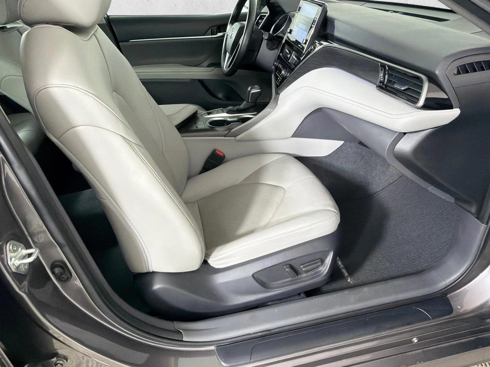 Used 2022 Celestial Silver Metallic Toyota Hybrid XLE image 13