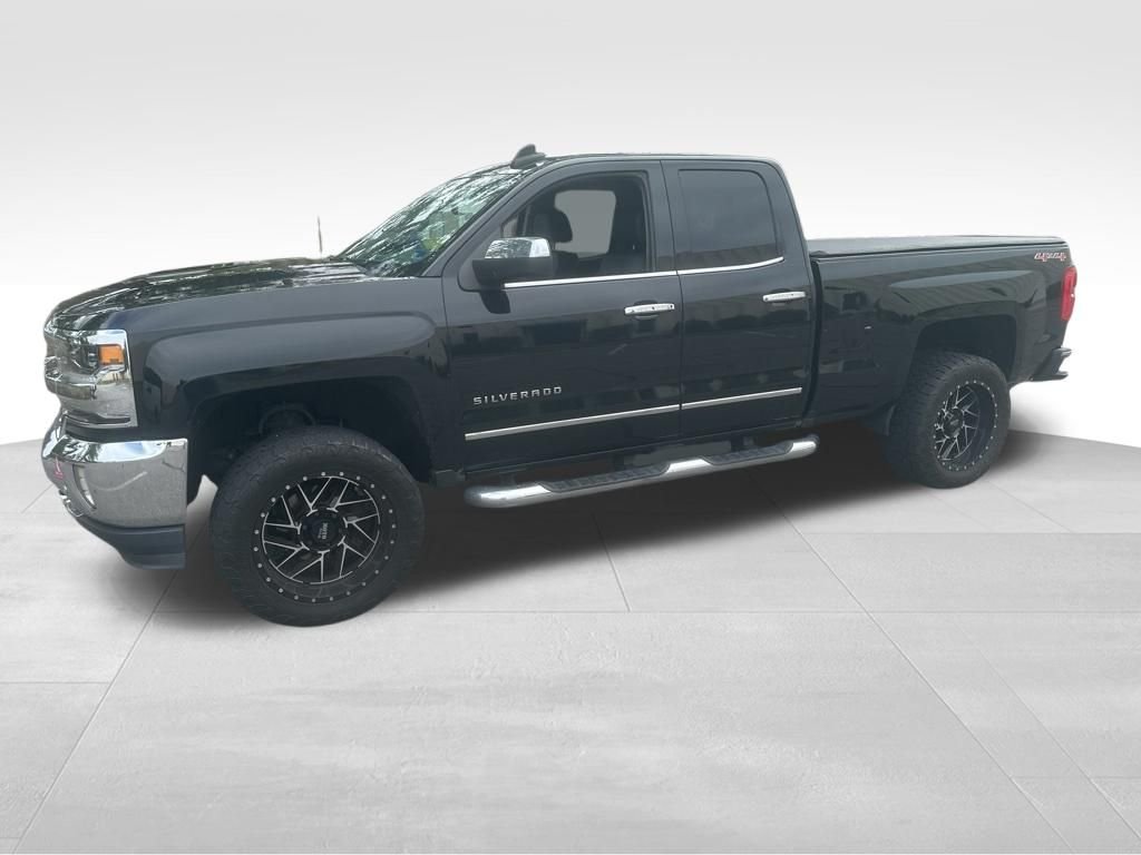 Used 2016 Black Chevrolet LTZ image 10