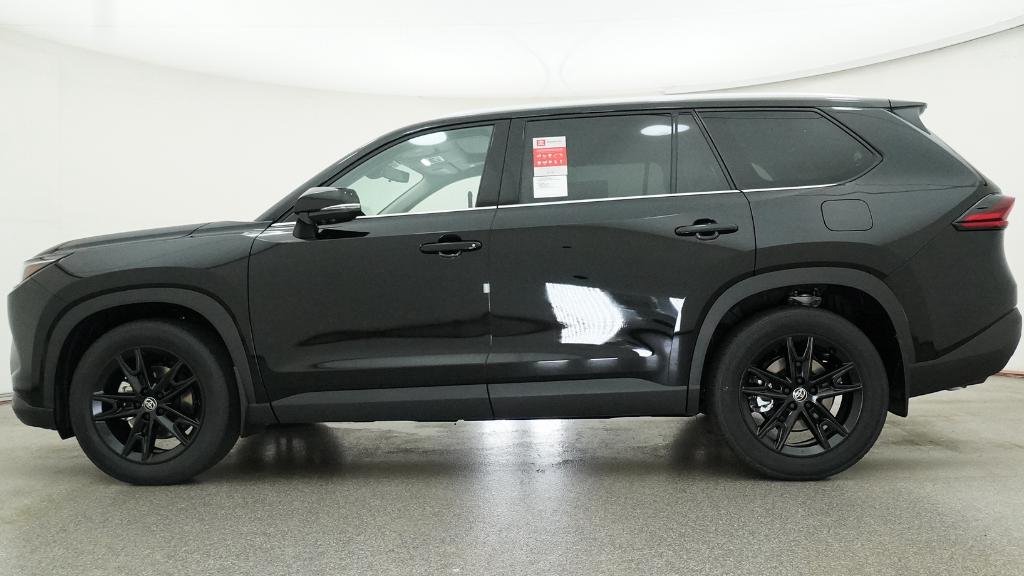 New 2026 Midnight Black Metallic Toyota Platinum image 19