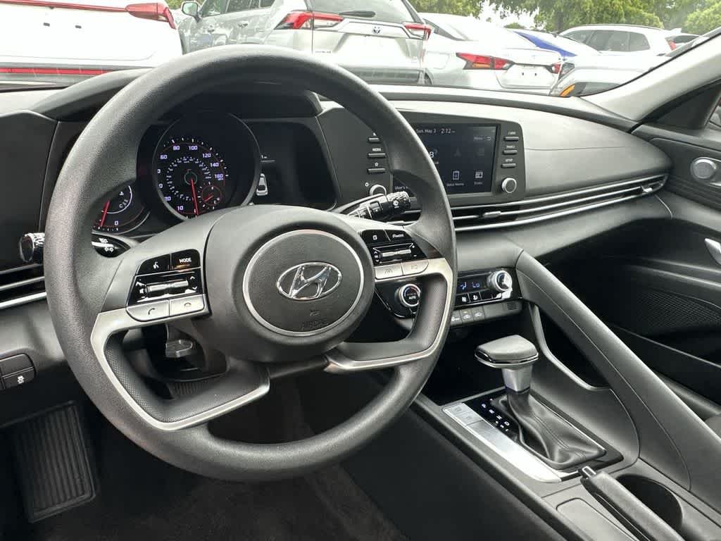 Used 2023 Scarlet Red Pearl Hyundai SEL image 13