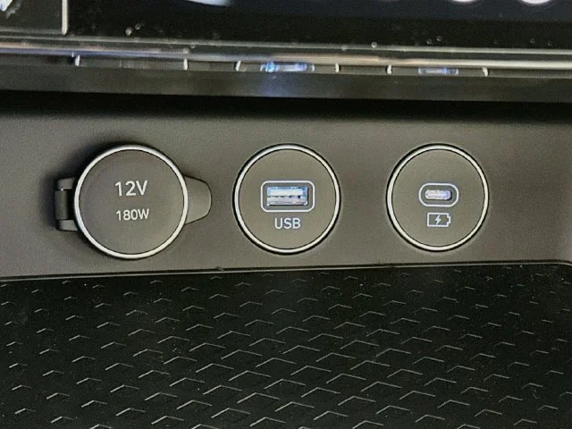 Certified Used 2025 Silver Genesis 2.5T image 19