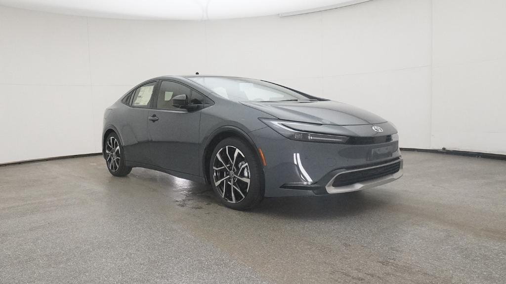New 2026 Guardian Gray Toyota XSE image 31