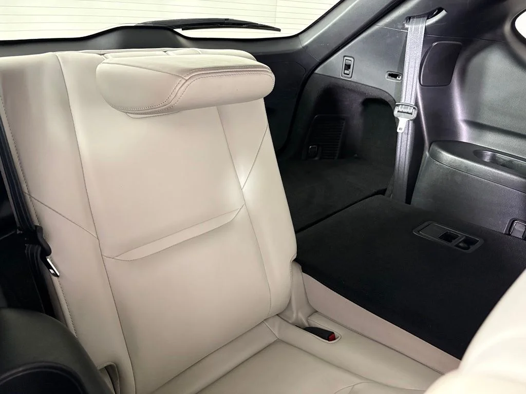 Used 2023 Black Mazda Signature image 18