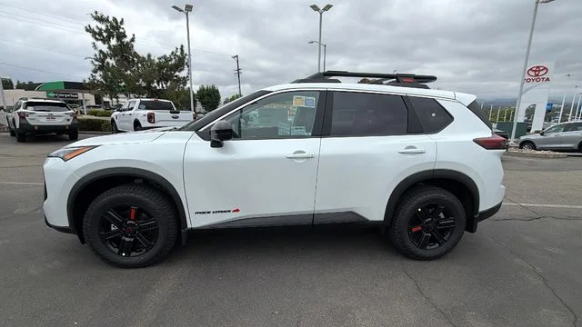 New 2026 Everest White Pearl TriCoat Nissan Rock Creek® image 7