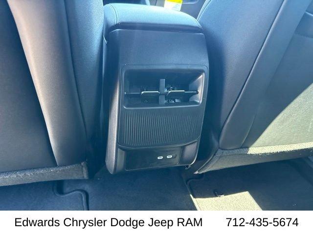 New 2026 41 Jeep Limited image 34