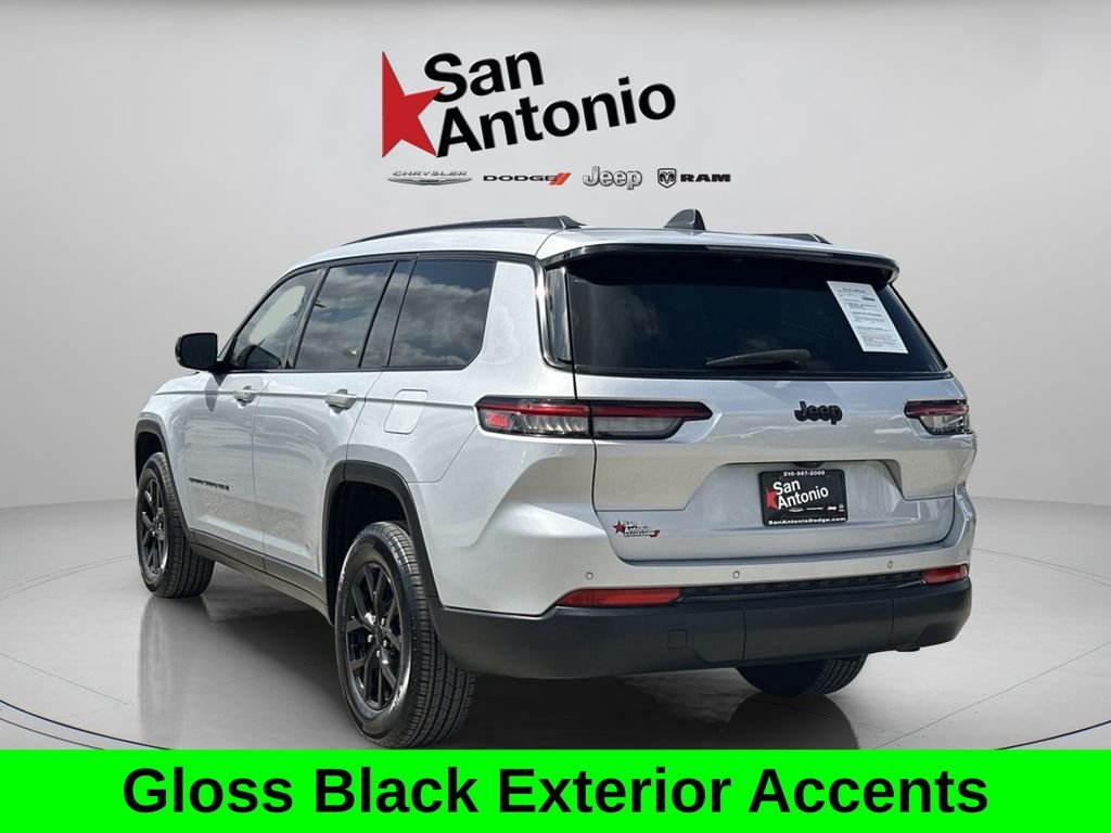 Used 2025 Silver Jeep Altitude X image 11