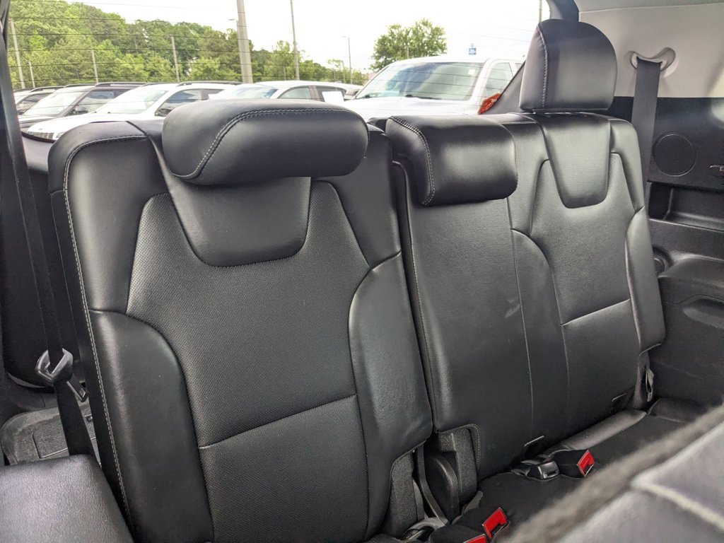 Used 2021 Wolf Gray Kia SX image 30