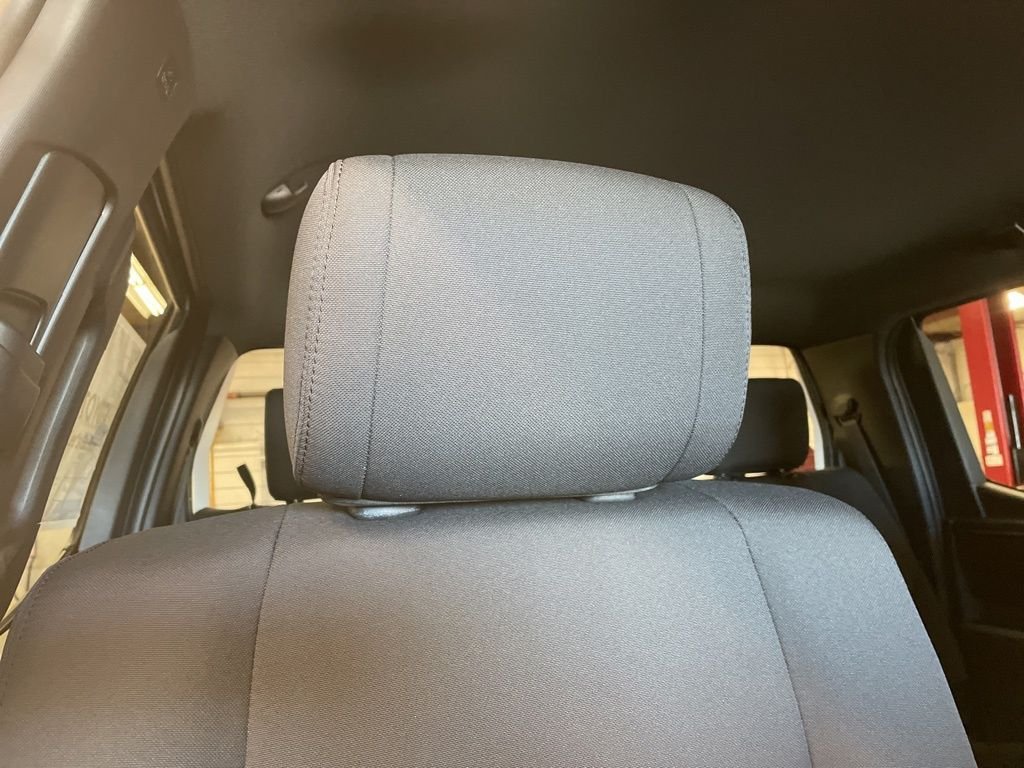 2026 Toyota Tundra SR5 - Photo 34