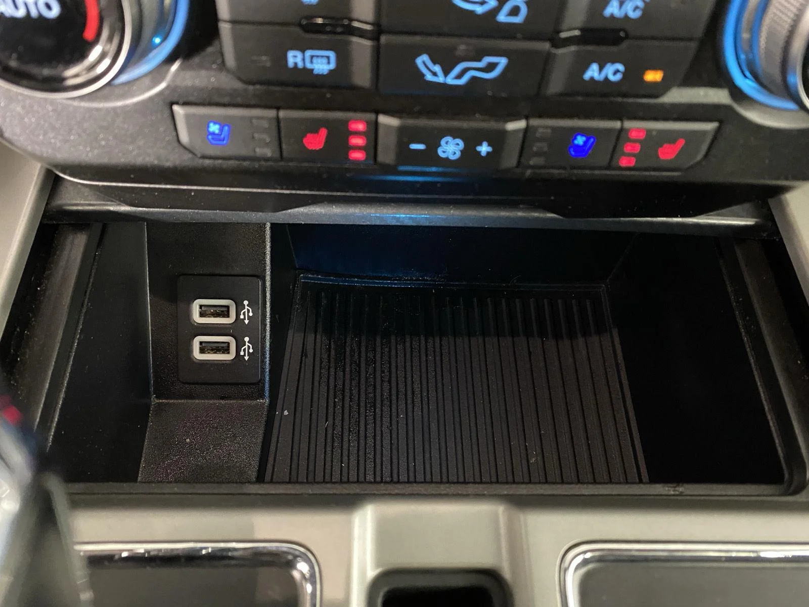 Used 2020 Lead Foot Ford LARIAT image 25