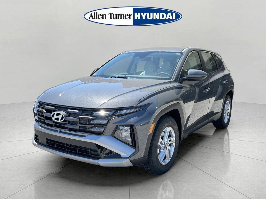 New 2026 Ecotronic Gray Hyundai SE FWD image 3