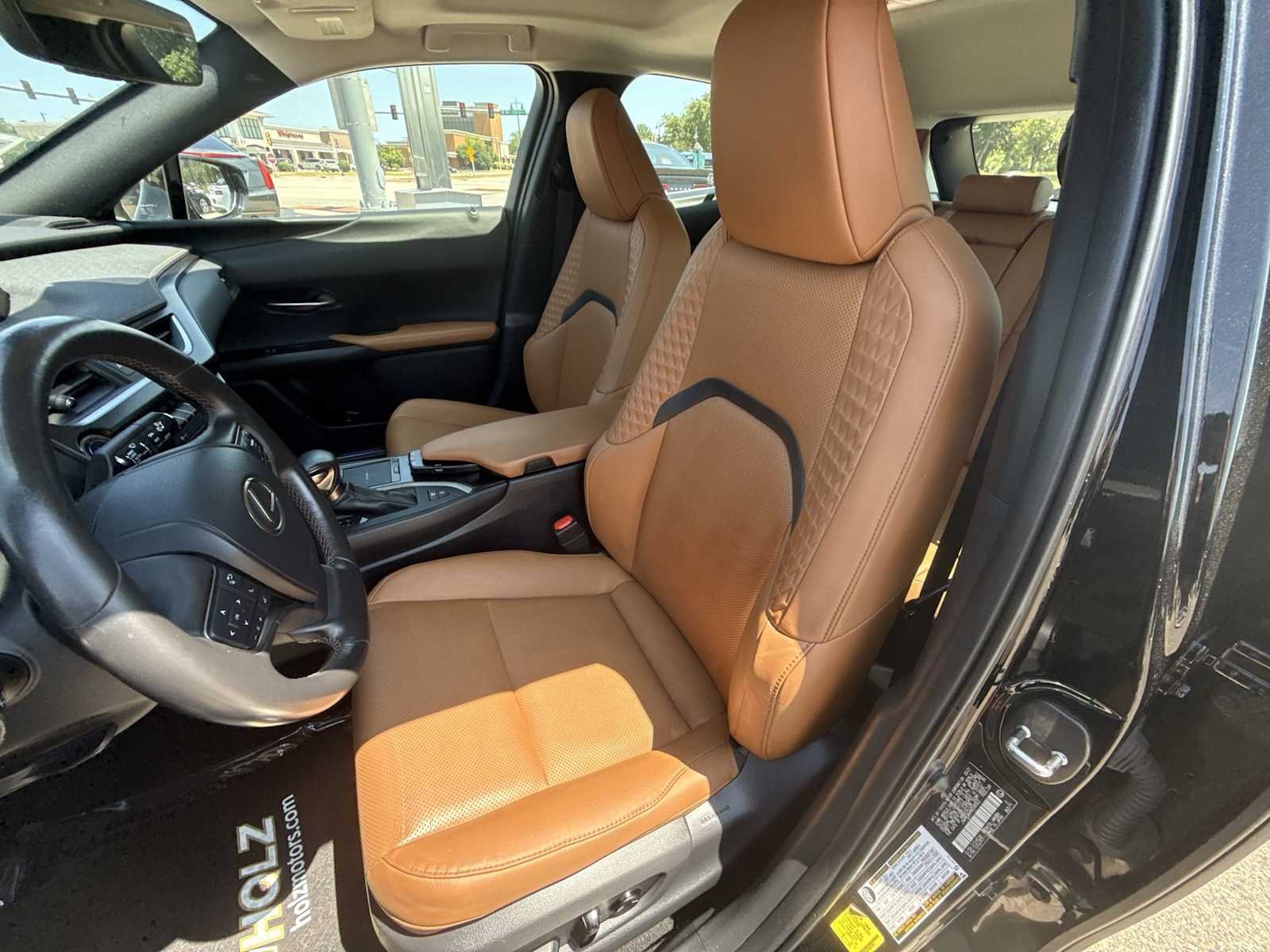 Used 2021 Black Lexus UX 250h image 19