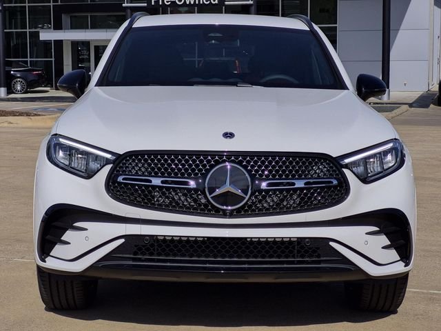 New 2026 Polar White Mercedes-Benz GLC 300 image 2