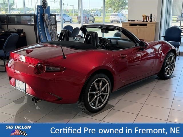 Used 2023 Soul Red Crystal Metallic Mazda Grand Touring image 11