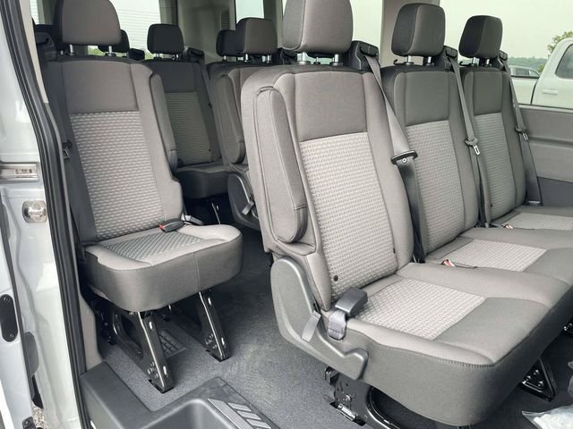 New 2026 Oxford White Ford XLT image 14