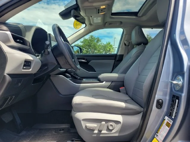 2024 Toyota Highlander XLE - Photo 27