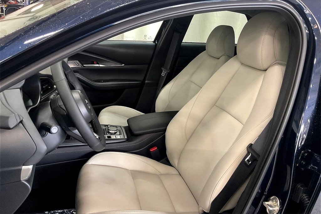 2026 MAZDA CX-30 - Image 8