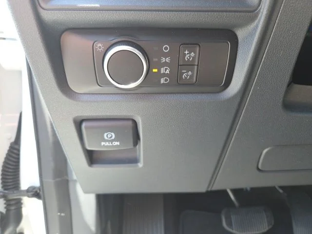 Used 2023 Oxford White Ford XLT image 12
