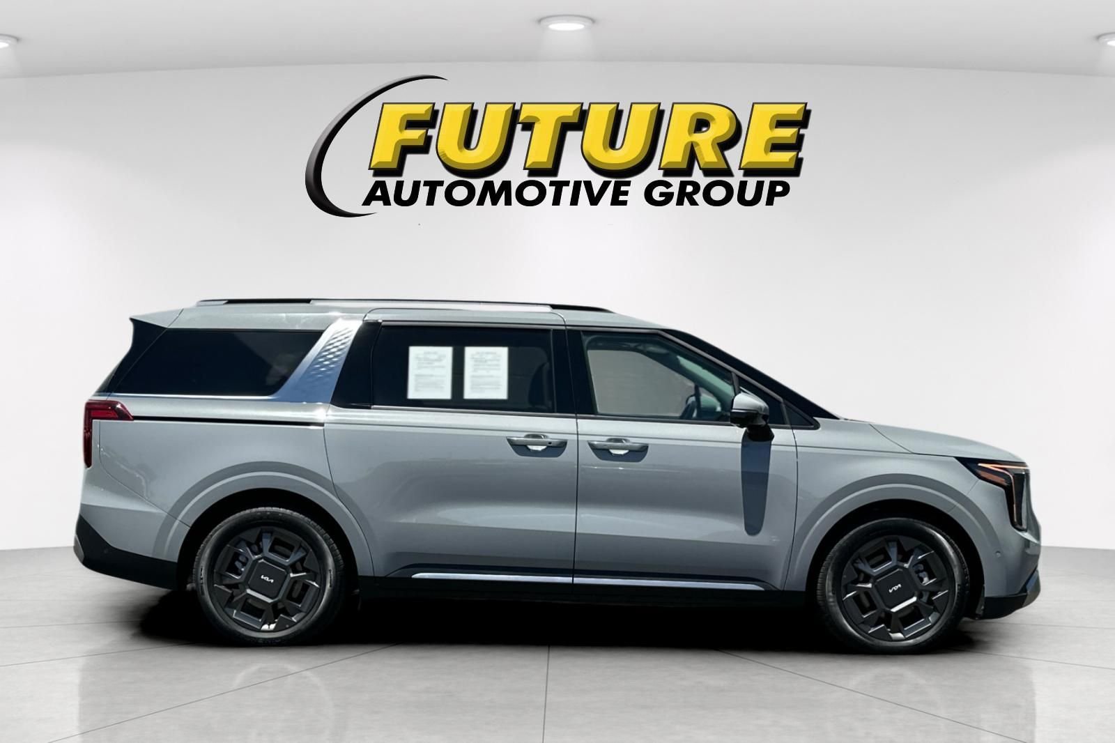 Used 2025 White Kia SX image 3