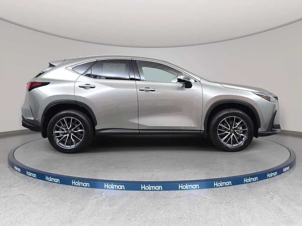 New 2026 Atomic Silver Lexus PREMIUM image 4