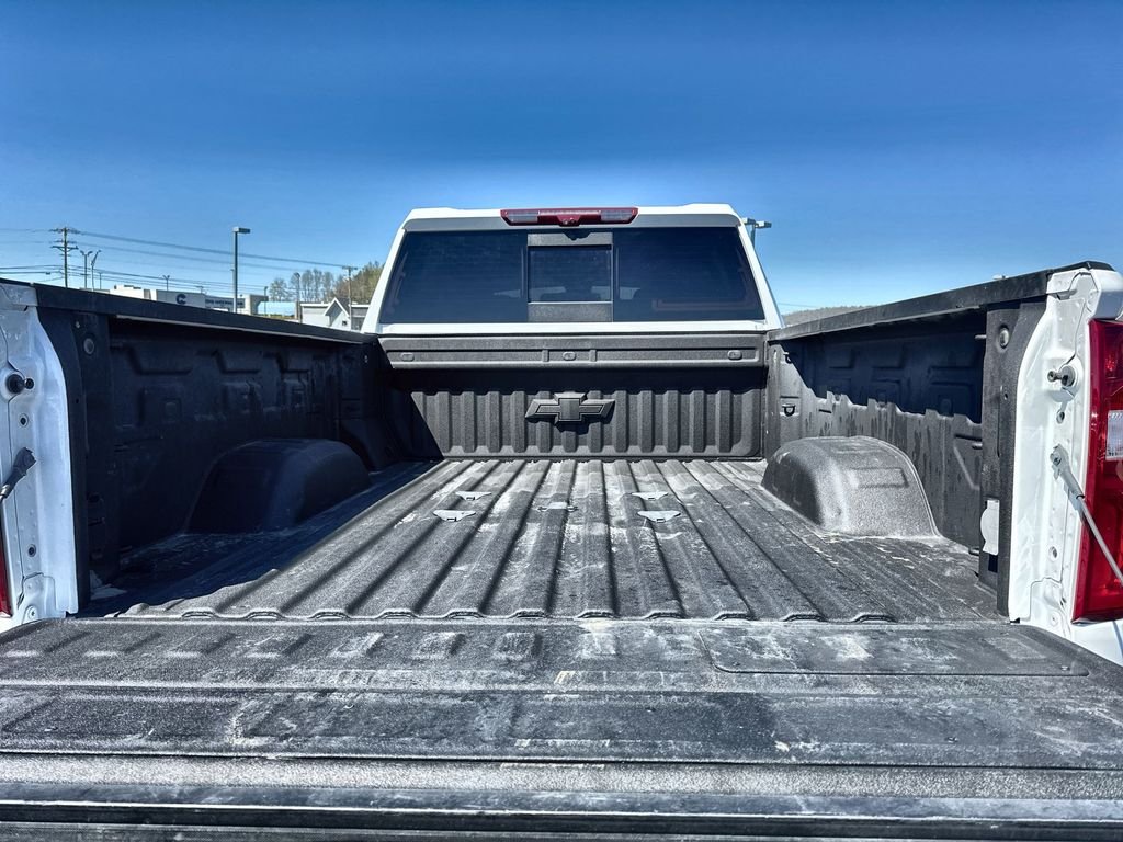 Used 2024 White Chevrolet LTZ image 23