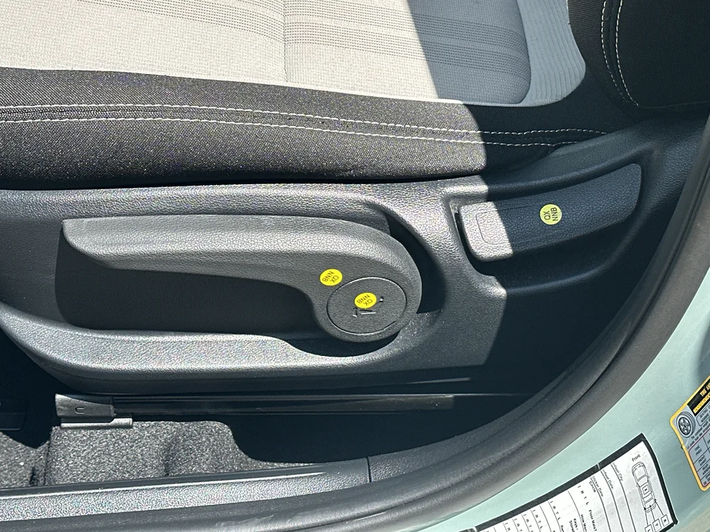 Used 2025 Mirage Green Hyundai SEL image 26