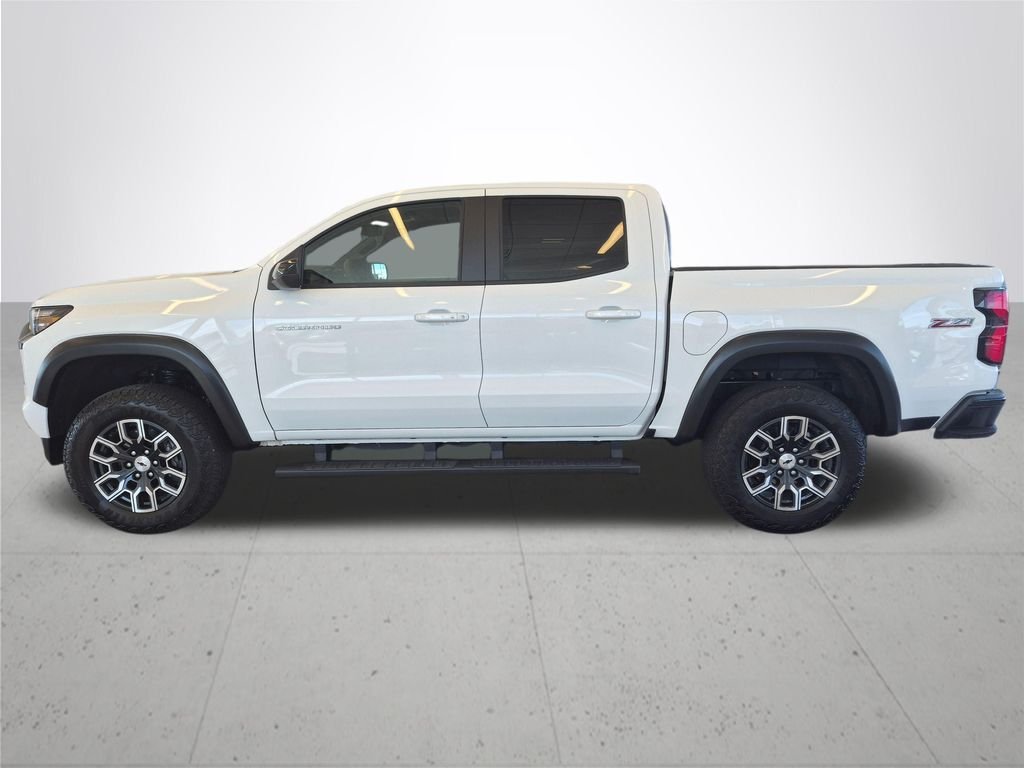 Used 2026 White Chevrolet Z71 image 11