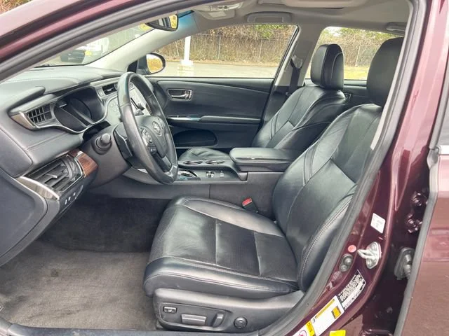 2015 Toyota Avalon Limited - Photo 15