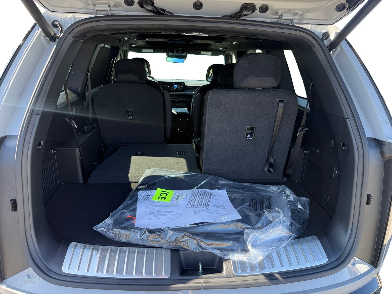 New 2027 Wolf Gray Kia X-Pro SX-Prestige image 17