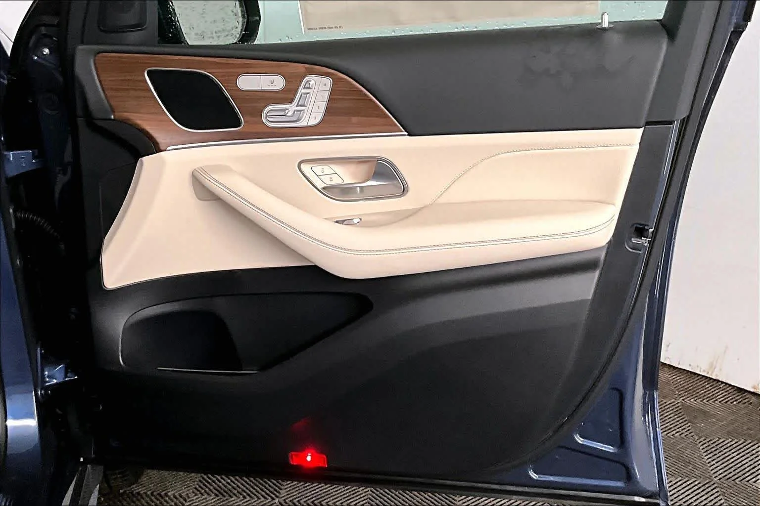 New 2026 Twilight Blue Metallic Mercedes-Benz GLE 350 image 22