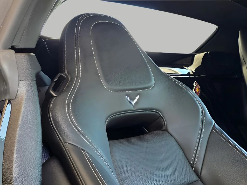 Used 2018 Black Chevrolet Stingray image 10