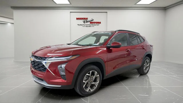 2025 Chevrolet Trax LT's photo