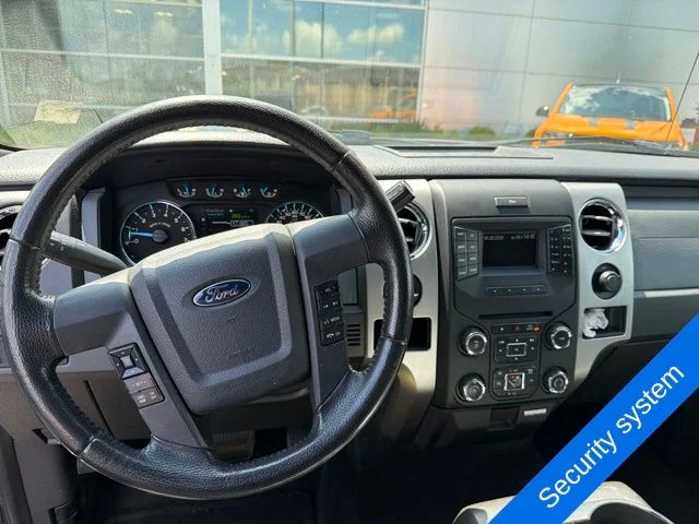 Used 2014 Sterling Gray Metallic Ford XLT image 11