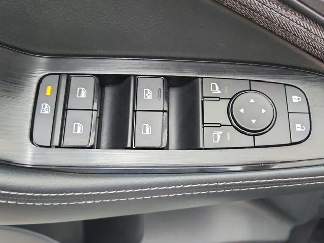 Used 2023 White Nissan SV image 31