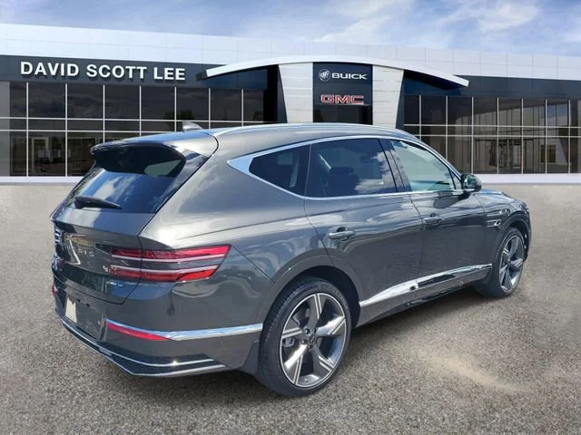 Used 2025 Makalu Gray Genesis 3.5T Prestige image 4