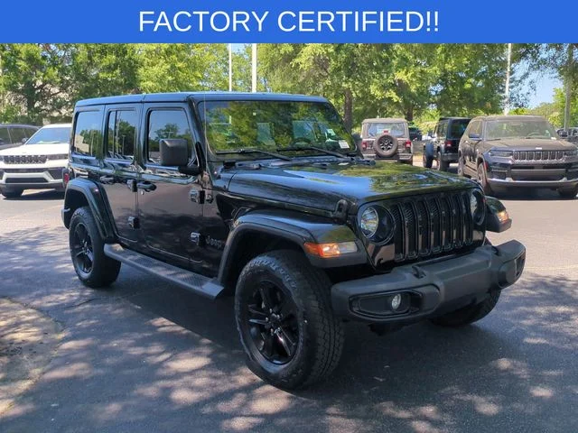 Used 2022 Black Jeep Unlimited Sahara Altitude image 7