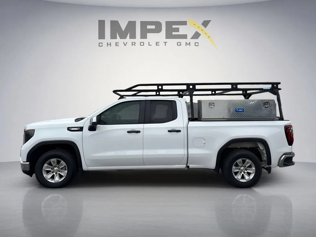 Used 2024 Summit White GMC Pro image 2