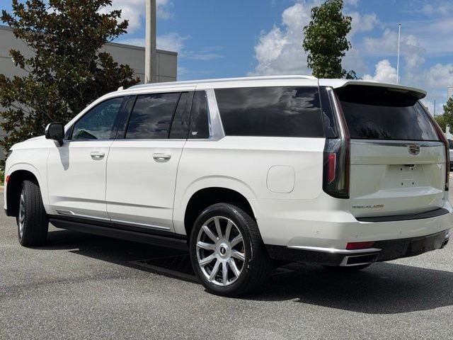 Used 2023 White Cadillac Premium Luxury Platinum image 6