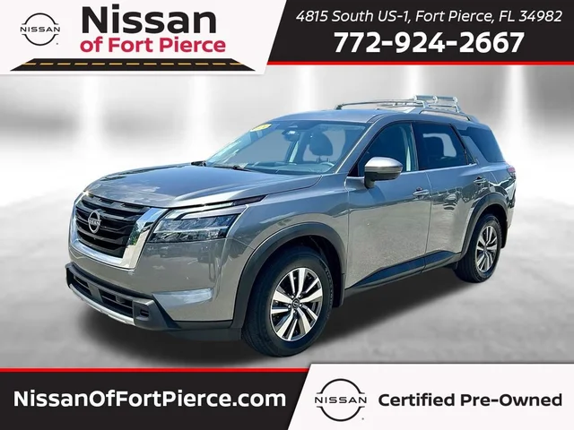 2024 Nissan Pathfinder SL