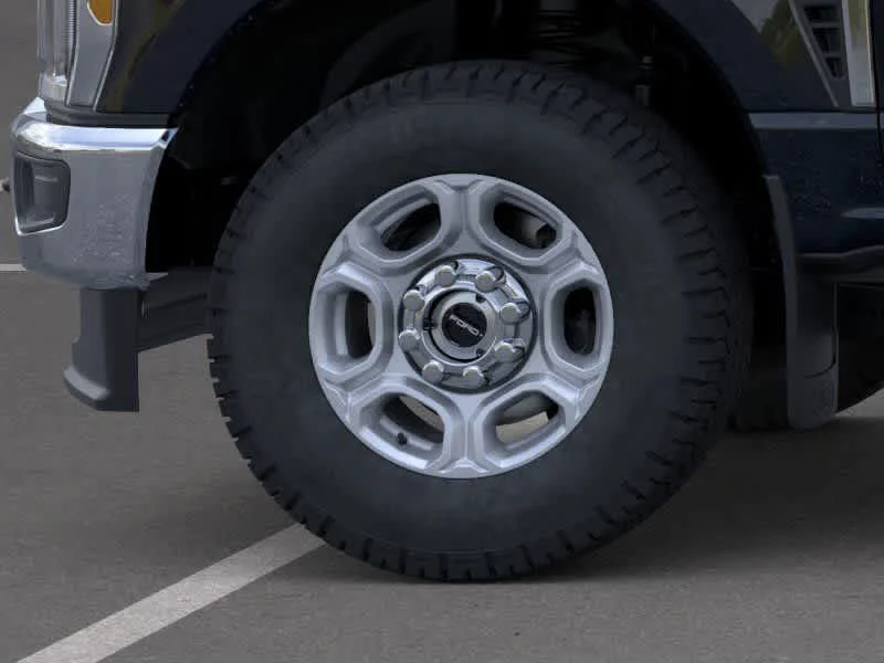 New 2026 Agate Black Metallic Ford F-250® XLT image 19