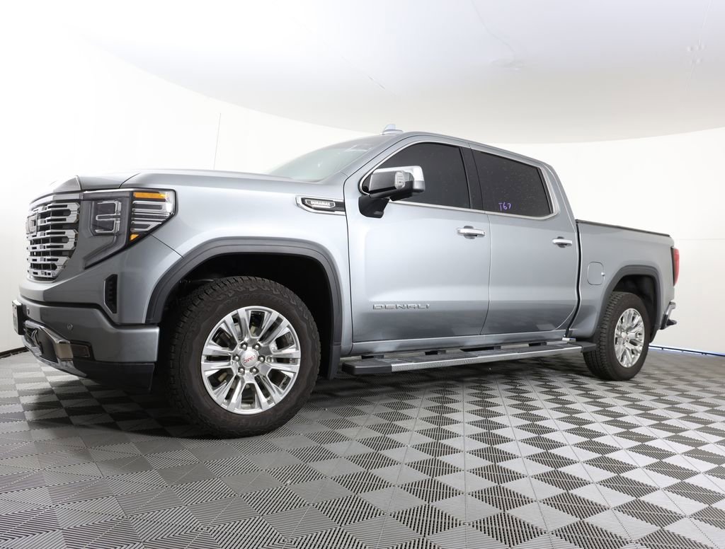 2024 GMC Sierra 4WD Crew Cab Short Box Denali's photo